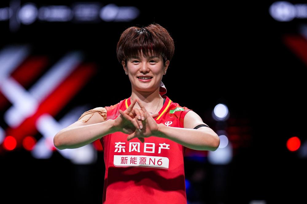 湖人豪取7连胜詹姆斯高效轰30分 多次炸扣激情庆祝完胜杜兰特